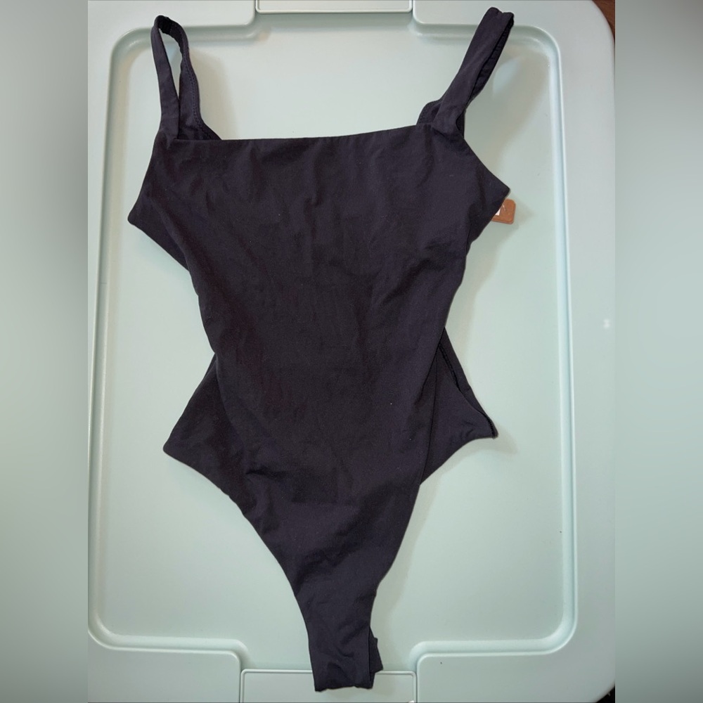 SKIMS fits everybody square neck bodysuit one piece onyx black NWT